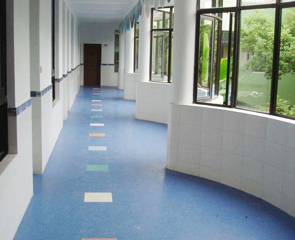 教育场地塑胶地板